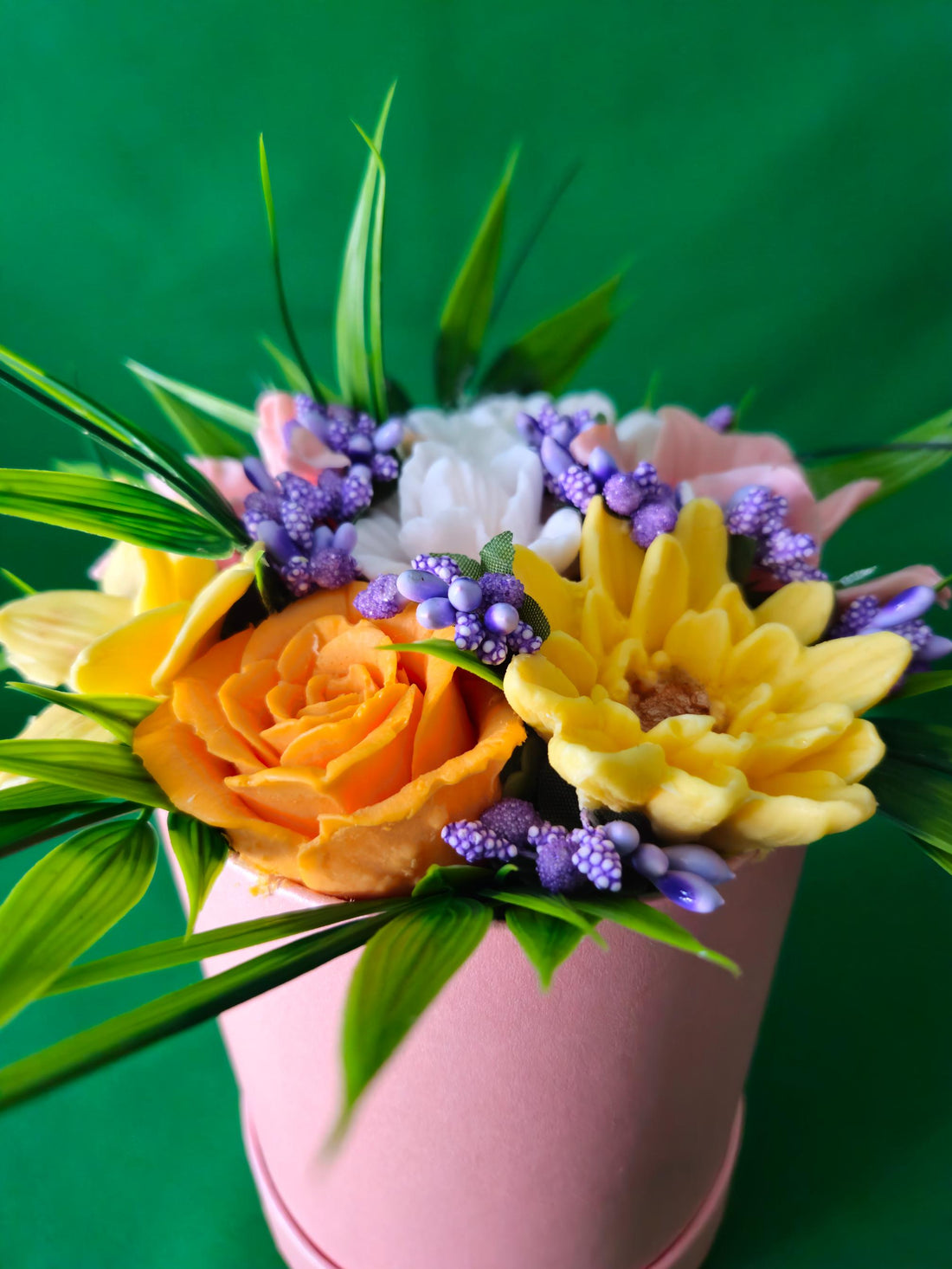 Handmade Natural Soap Bouquets: Luxurious Gifts for You or Loved Ones