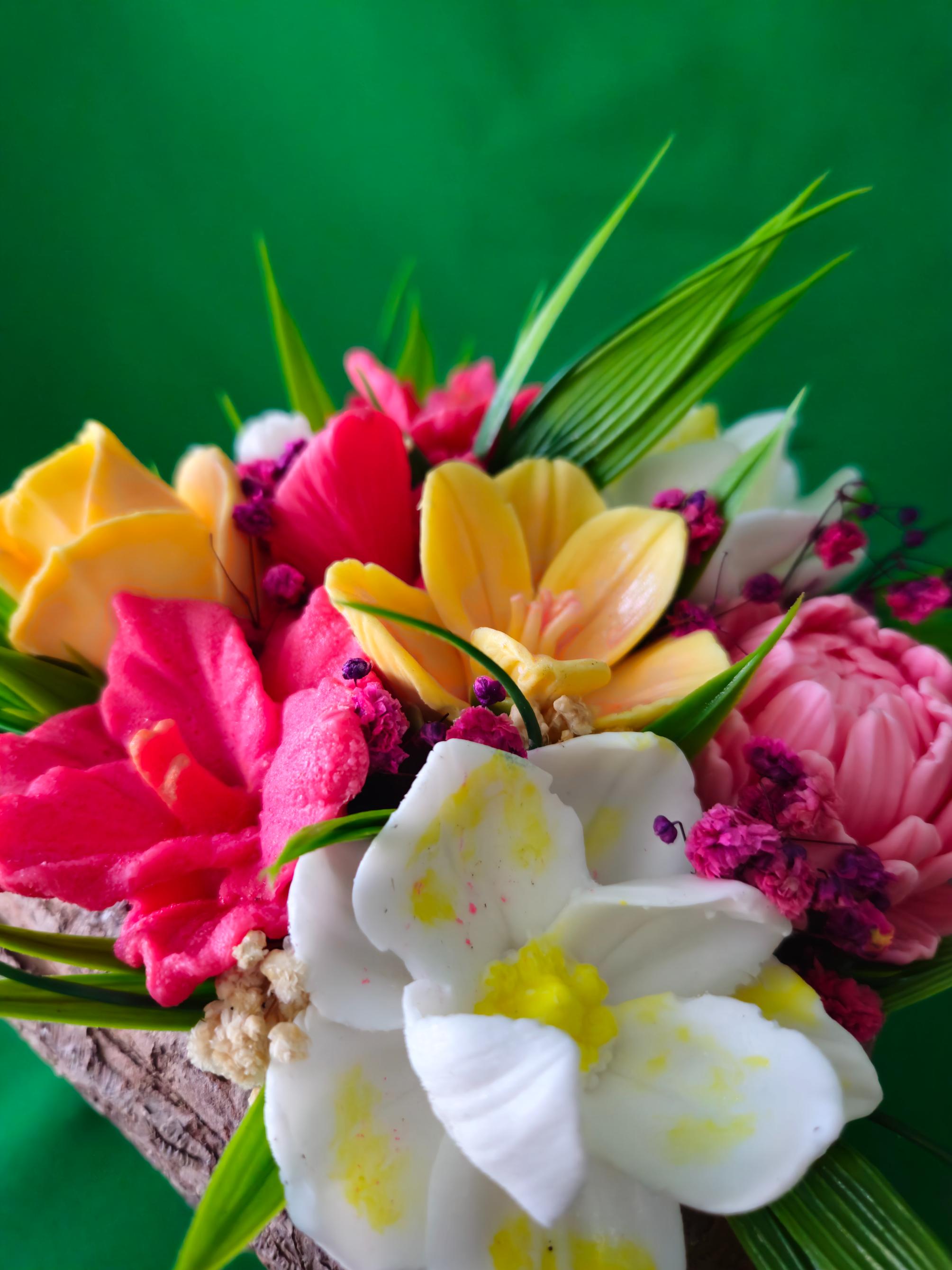 Floral Symphony Box – Artisan Soap Flower Gift Design