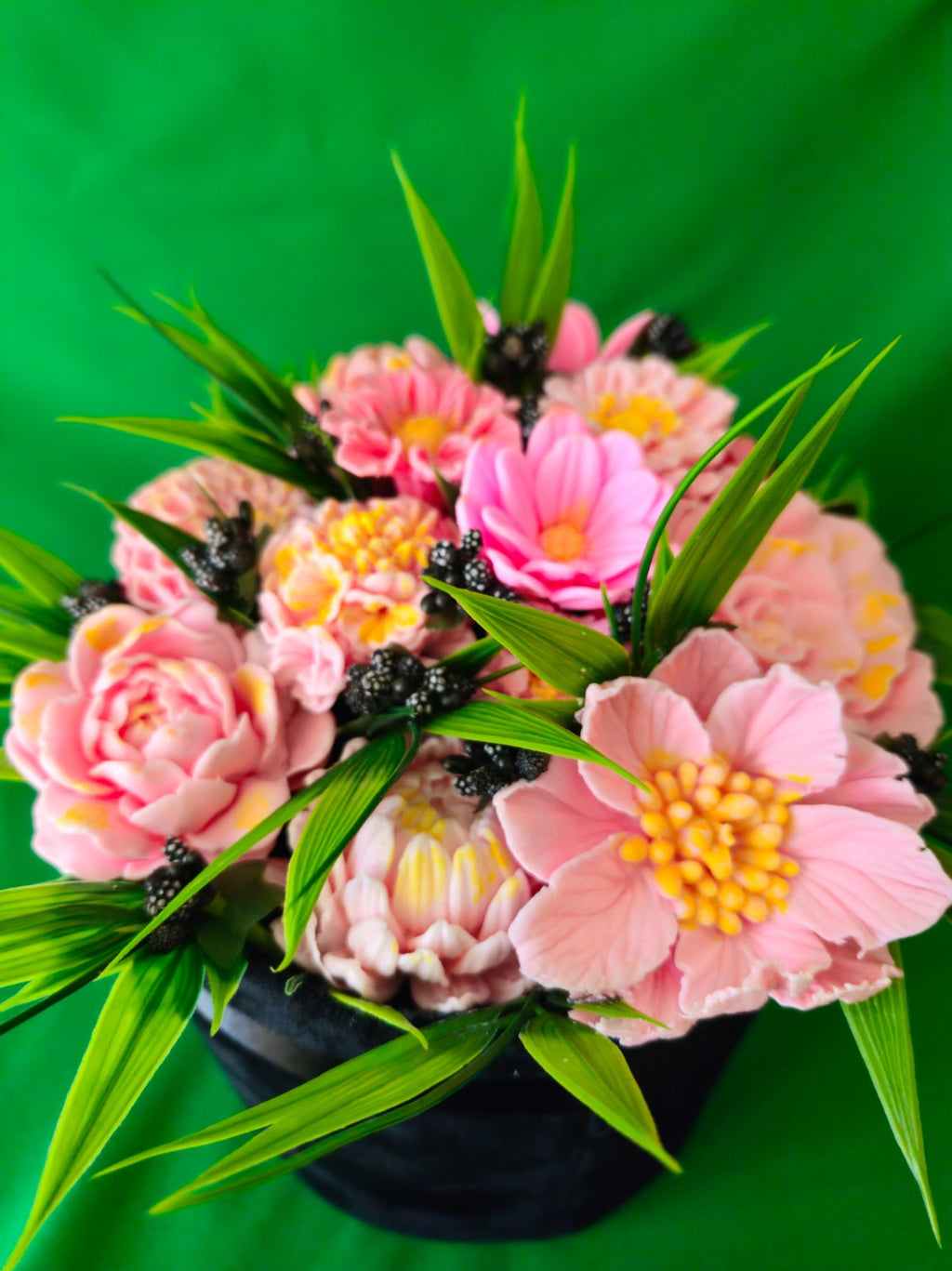 Petal Harmony Flower Box – Luxury Scented Soap Floral Gift