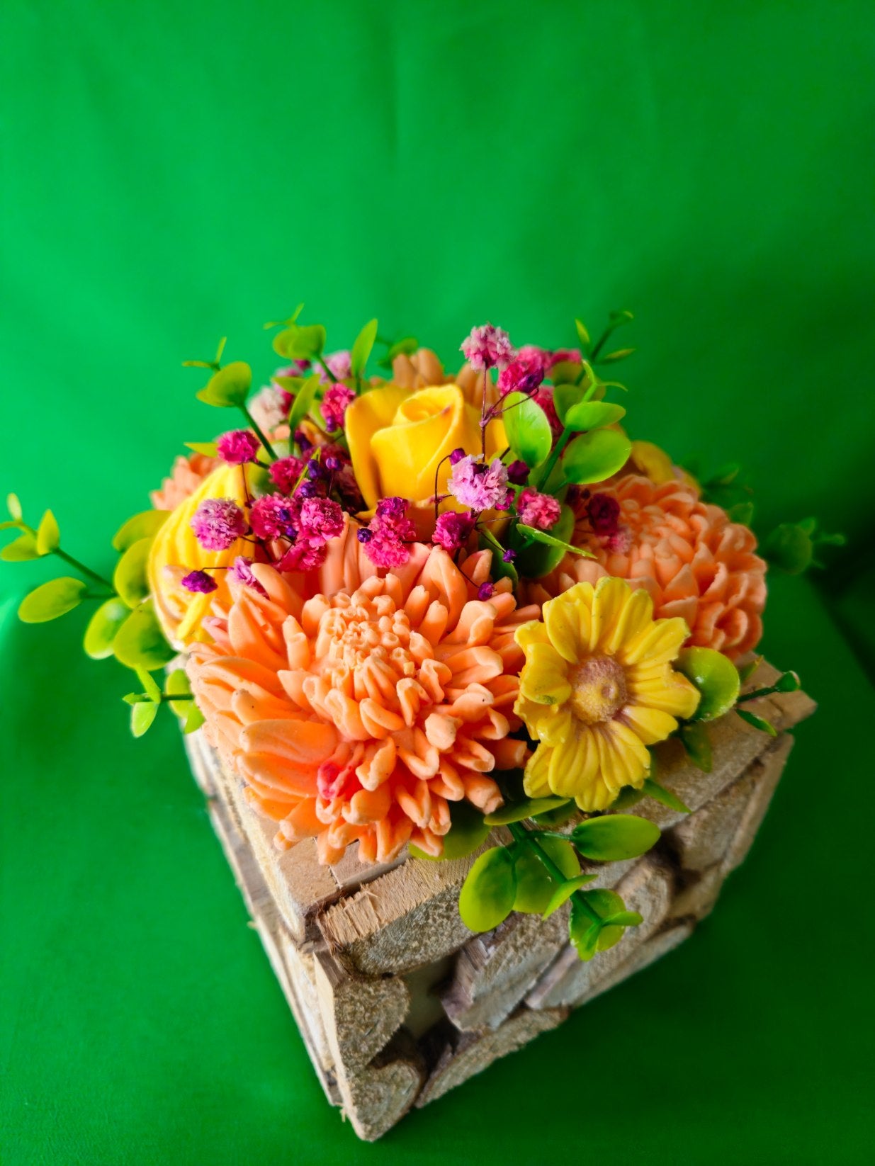 Bloomstone Luxury Flower Box – Scented Soap Floral Keepsake