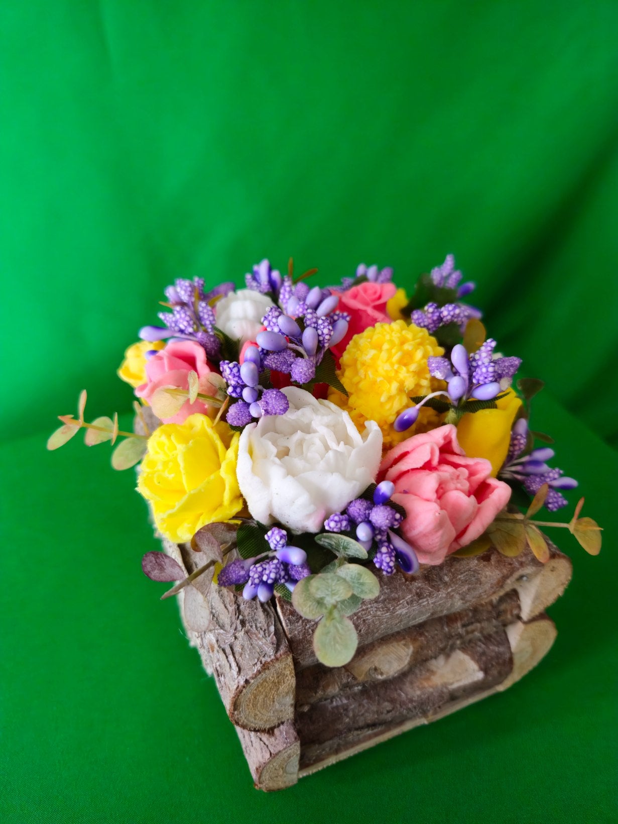 Petal Symphony Gift Box – Artistic Scented Soap Flower Arrangement