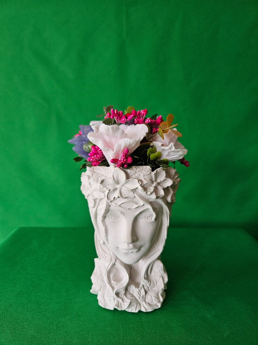 EverBloom Grace Box – Luxury Scented Soap Flower Gift Arrangement (Handmade UK)