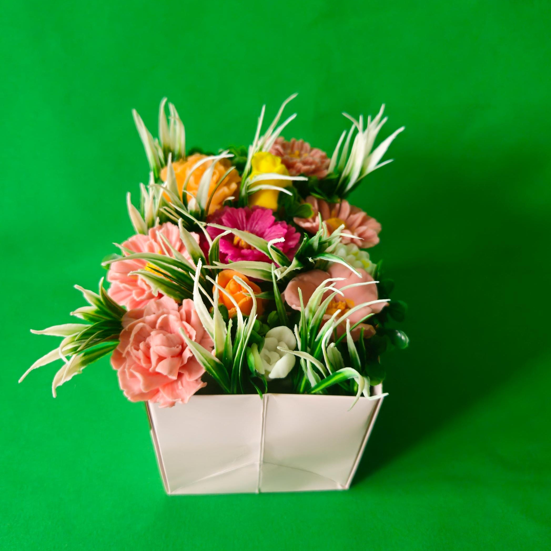 Royal Essence Soap Flower Collection Limited Gift Set by DIA Bloom & Grace