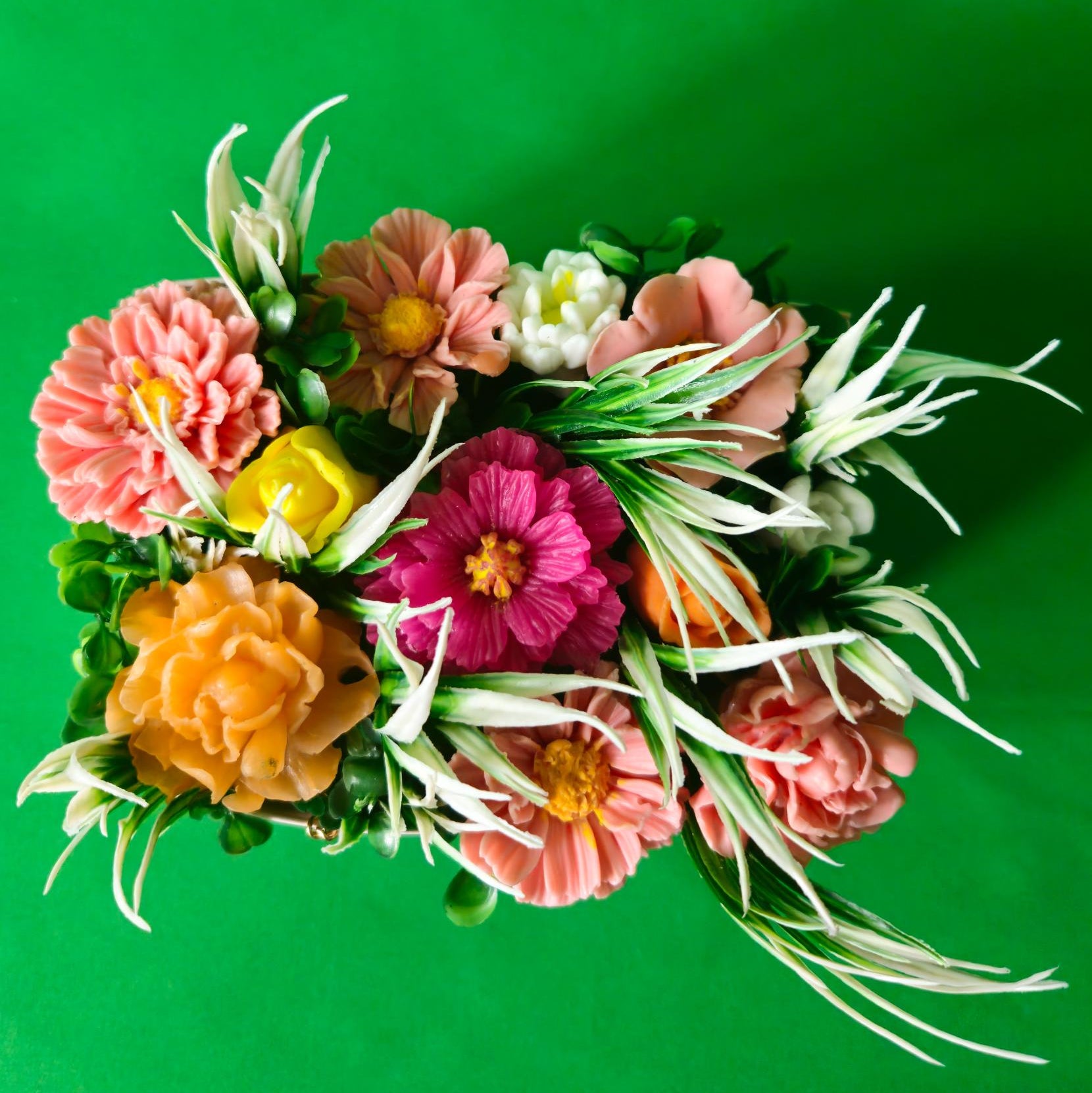 Royal Essence Soap Flower Collection Limited Gift Set by DIA Bloom & Grace