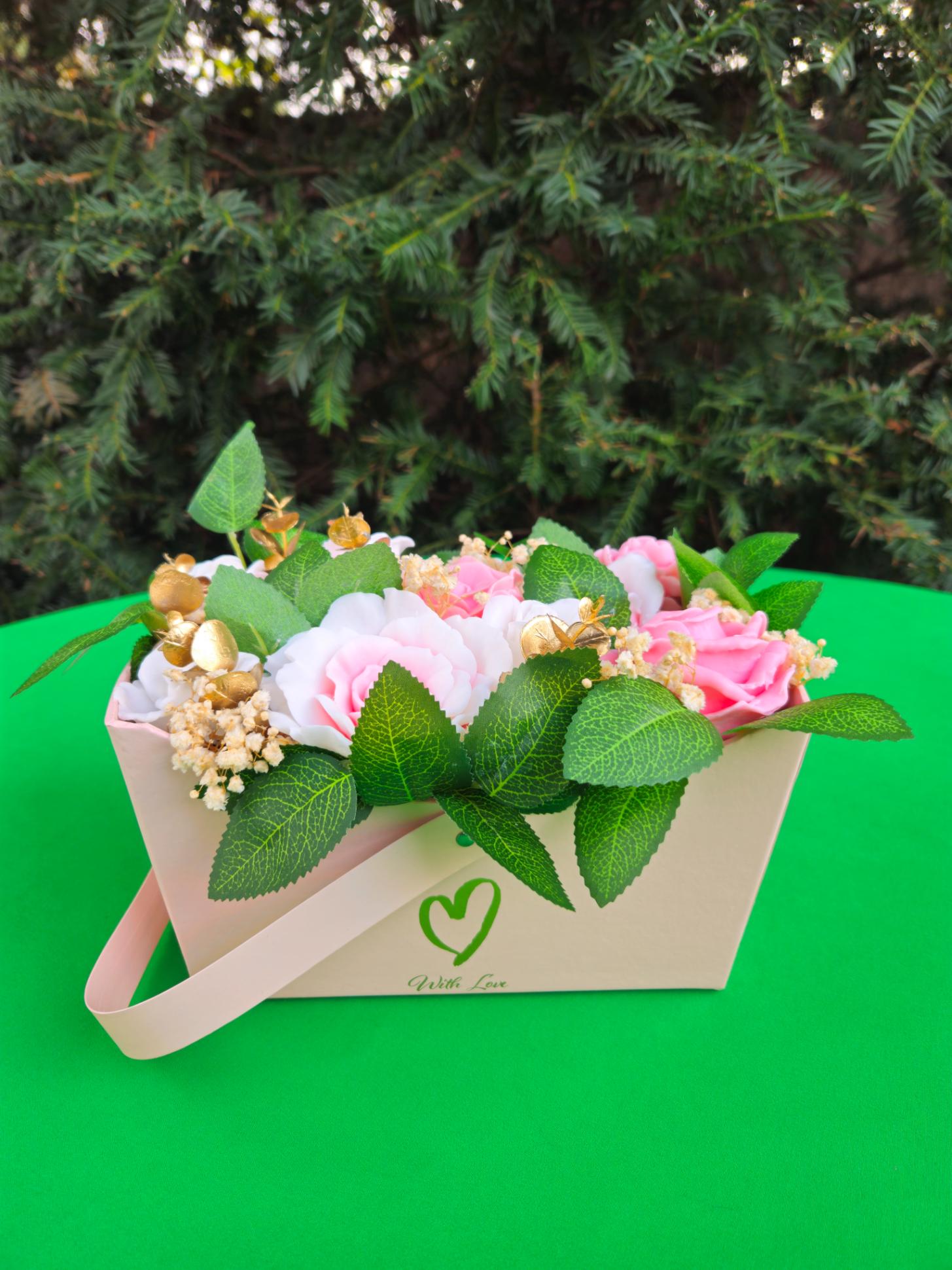 Woven Charm Basket | Luxury Soap Flower Keepsake