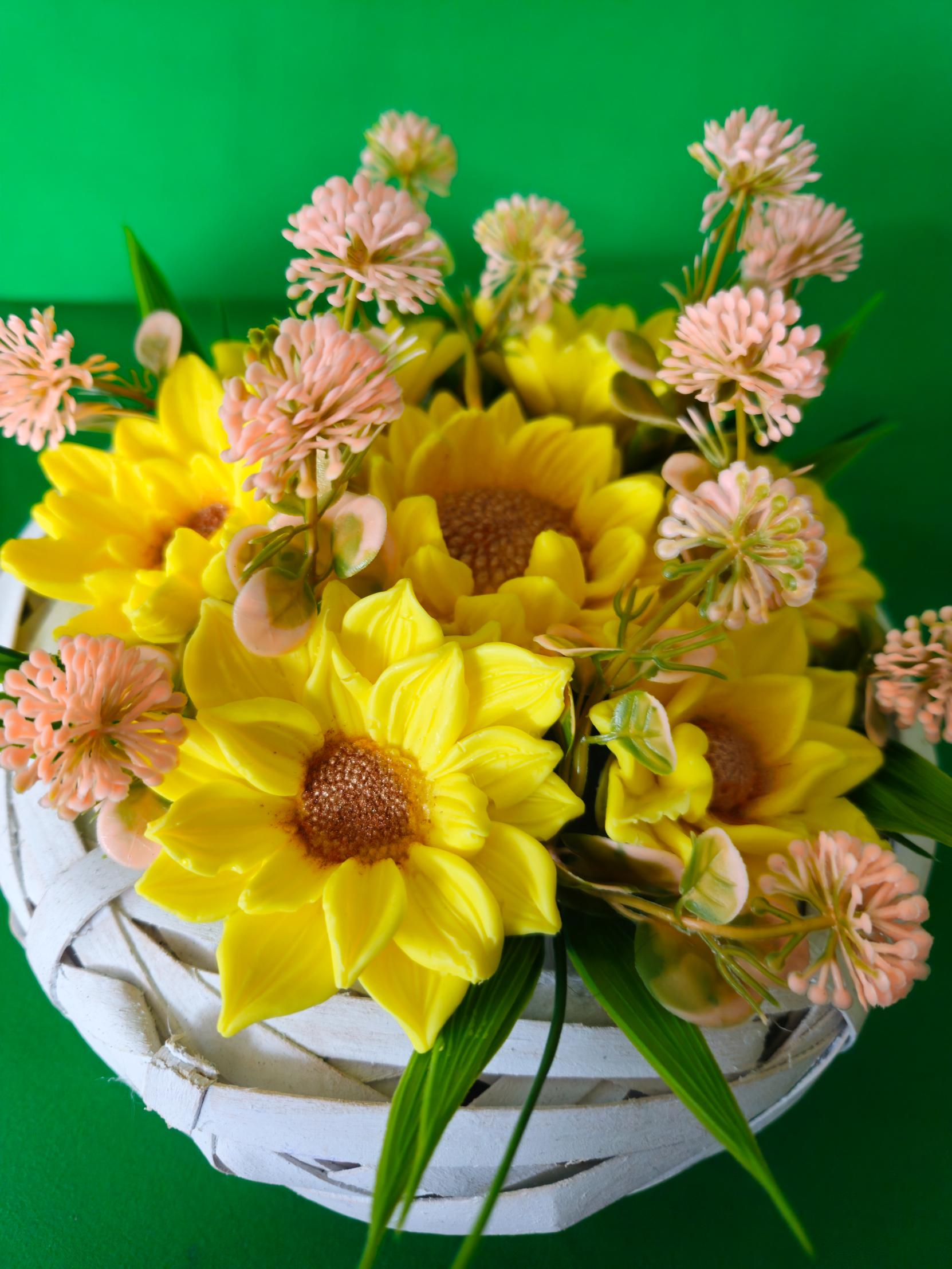 Woven Luxe Basket | Luxury Soap Flower Bouquet