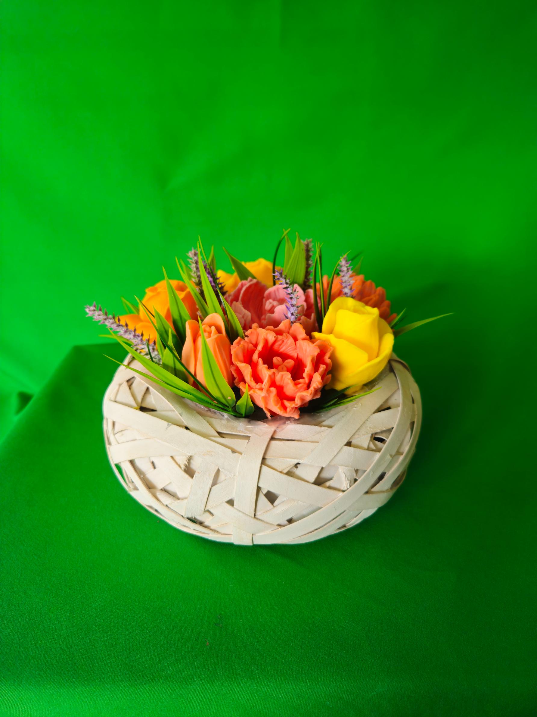 Woven Floral Haven | Scented Soap Flower Gift Basket (Eco-Friendly)
